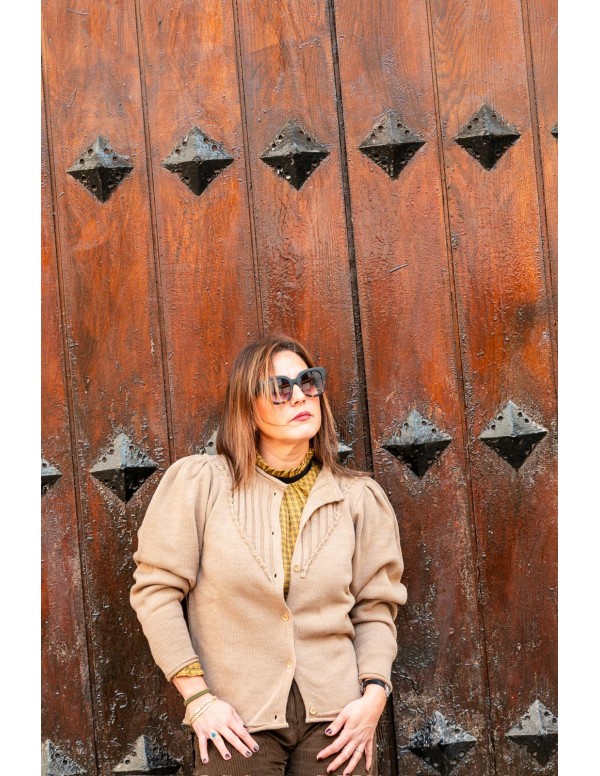 Chaqueta punto beige abullonada mujer - Dímelo Hilando